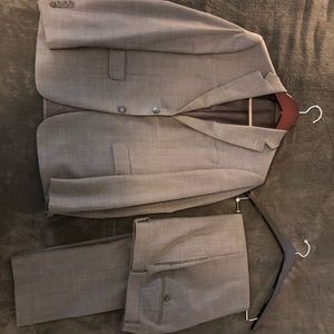 Calvin Klein X Fit Mens Suit Size 38S